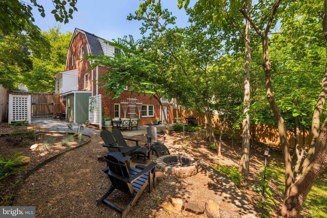 5706 9TH RD N, Arlington, VA 22205