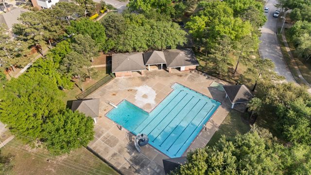 7730 Gable Point Drive, Houston, TX 77095