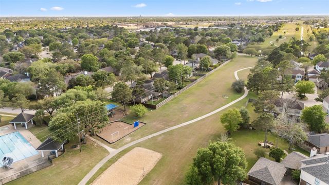 7730 Gable Point Drive, Houston, TX 77095
