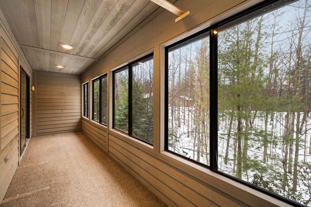 6550 Mission Ridge, Peninsula Twp, MI 49686