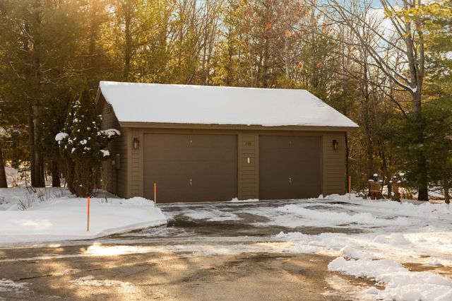 6550 Mission Ridge, Peninsula Twp, MI 49686