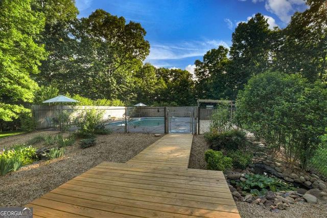 999 Paul Nicholson Road, Blairsville, GA 30512
