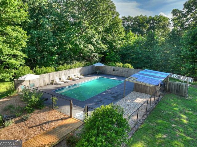 999 Paul Nicholson Road, Blairsville, GA 30512