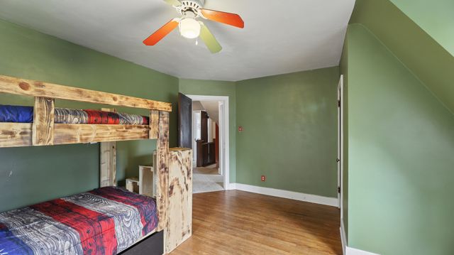 726 W Highland Avenue, Elgin, IL 60123