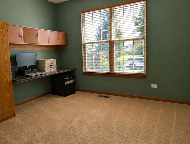 14527 Colonial Parkway, Plainfield, IL 60544