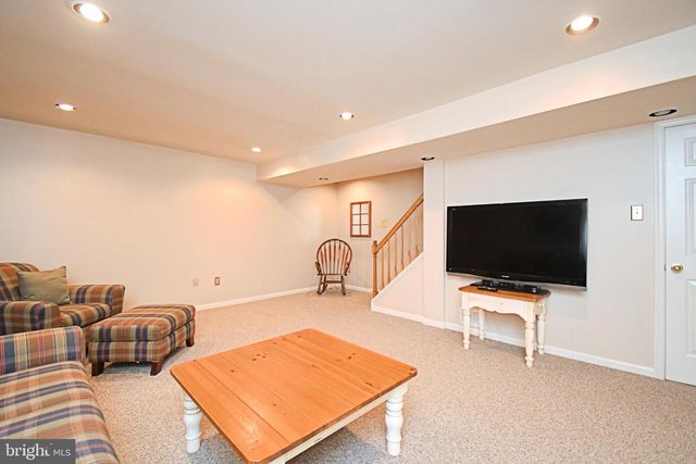 115 HANOVER AVE, North Wales, PA 19454