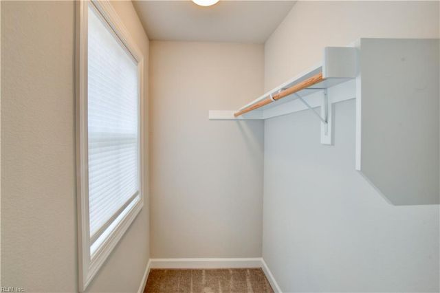 1729 Speedy AVE, Chesapeake, VA 23320