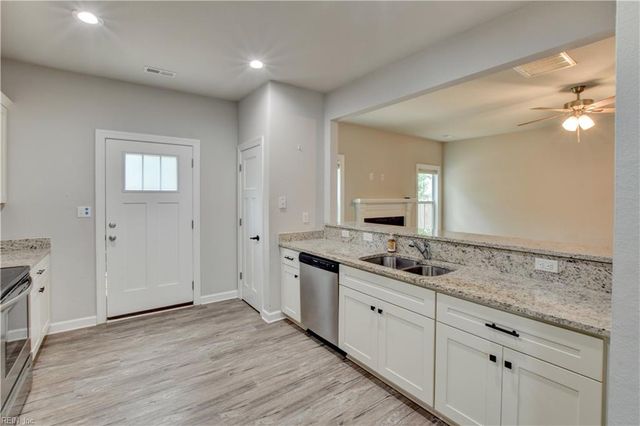 1729 Speedy AVE, Chesapeake, VA 23320