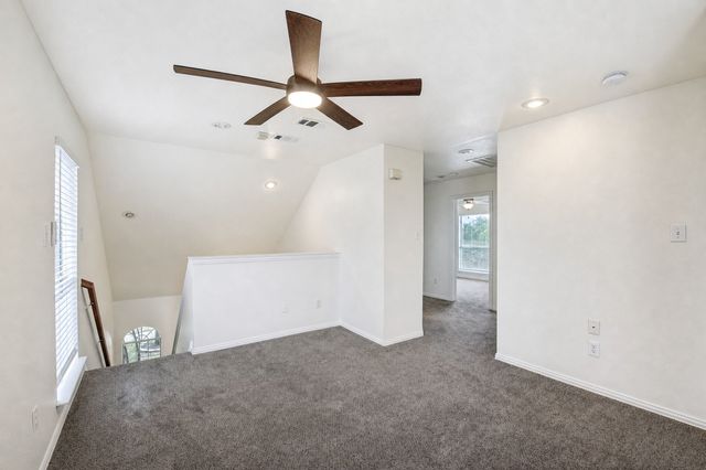 11533 Gloriosa Drive, Fort Worth, TX 76244