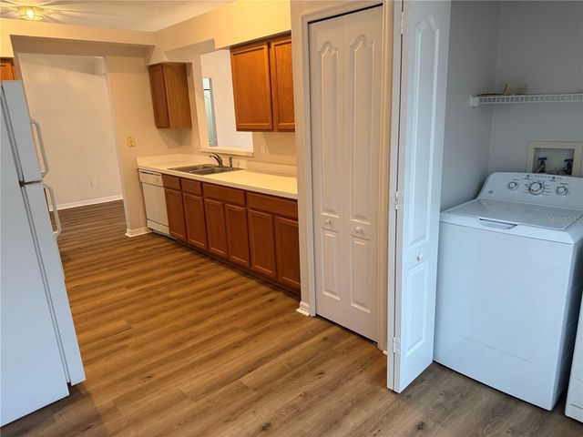 9307 HUNTINGTON PARK WAY, Tampa, FL 33647