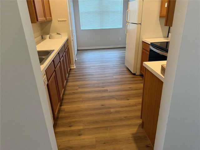 9307 HUNTINGTON PARK WAY, Tampa, FL 33647