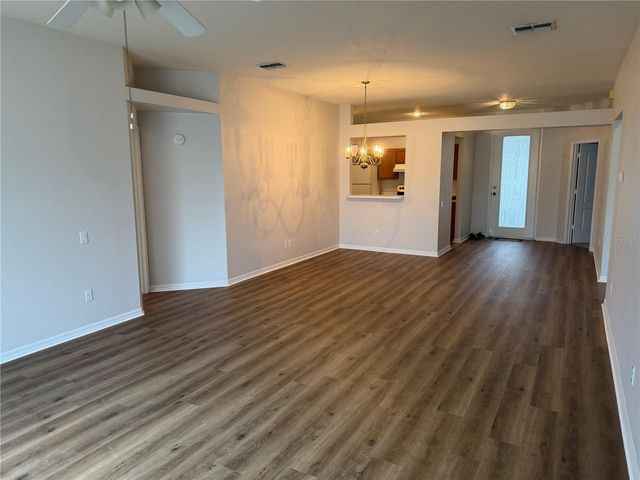 9307 HUNTINGTON PARK WAY, Tampa, FL 33647