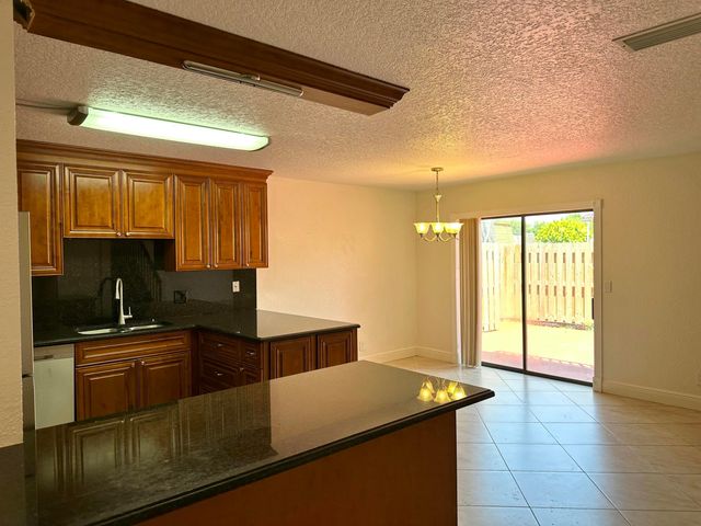 416 Arabian Road, Palm Springs, FL 33461