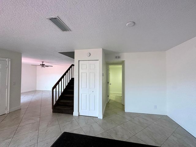 416 Arabian Road, Palm Springs, FL 33461