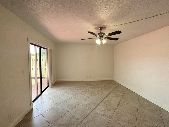 416 Arabian Road, Palm Springs, FL 33461