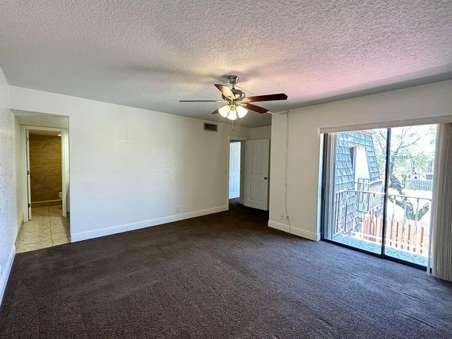 416 Arabian Road, Palm Springs, FL 33461