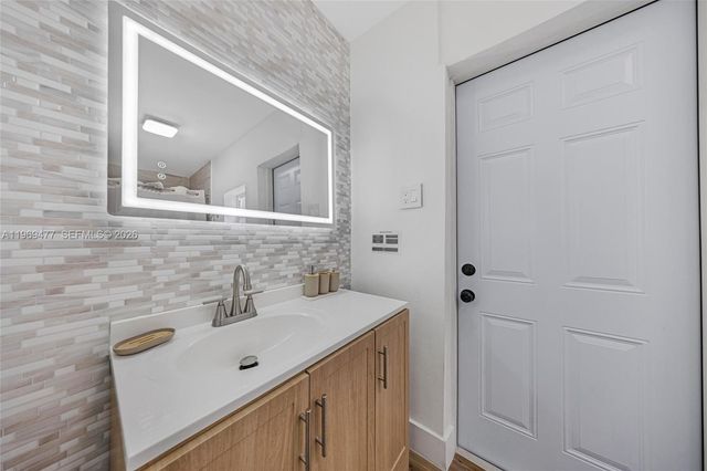 7949 Panama St, Miramar, FL 33023