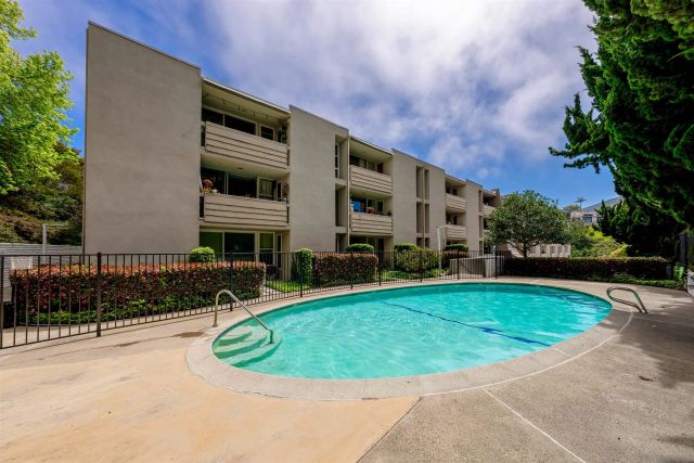 2510 Torrey Pines 212, La Jolla, CA 92037