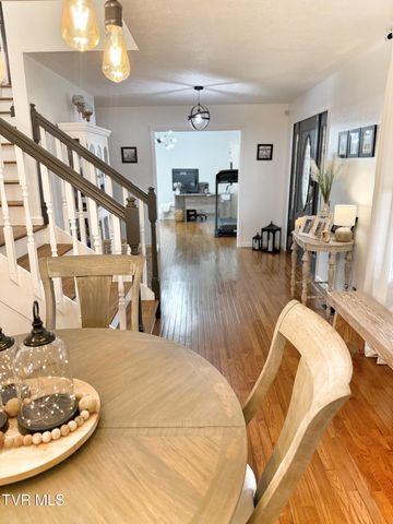 338 Southwest Chalet Drive, Coeburn, VA 24230