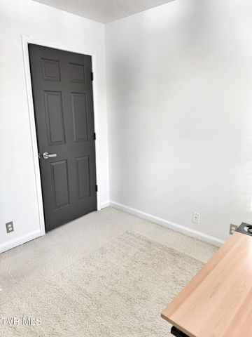 338 Southwest Chalet Drive, Coeburn, VA 24230