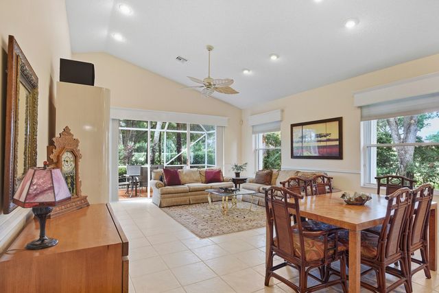 5379 Brookview Drive, Boynton Beach, FL 33437