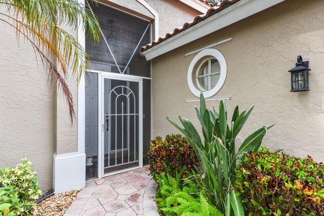 5379 Brookview Drive, Boynton Beach, FL 33437