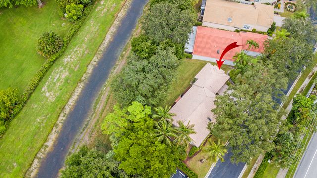 5379 Brookview Drive, Boynton Beach, FL 33437
