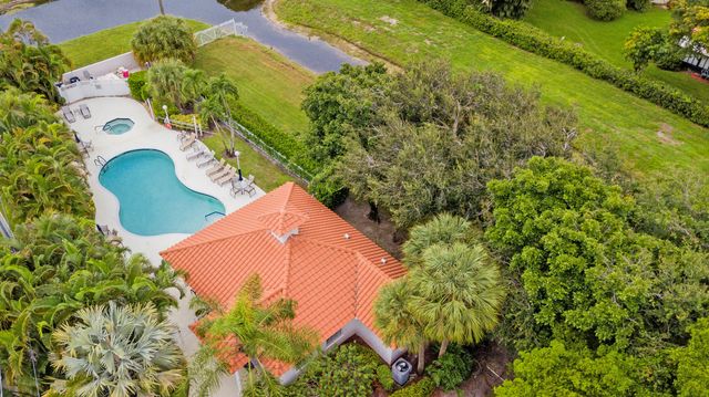 5379 Brookview Drive, Boynton Beach, FL 33437
