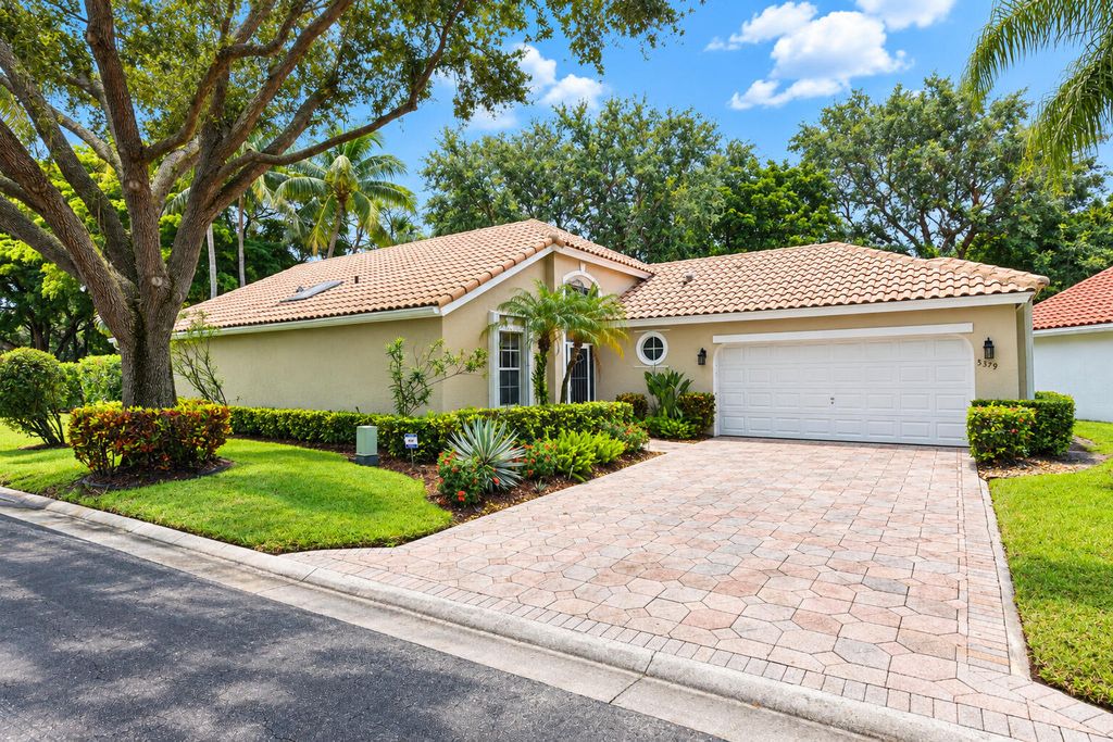 5379 Brookview Drive, Boynton Beach, FL 33437