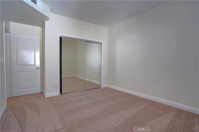 7124 Farralone Avenue 110, Canoga Park, CA 91303