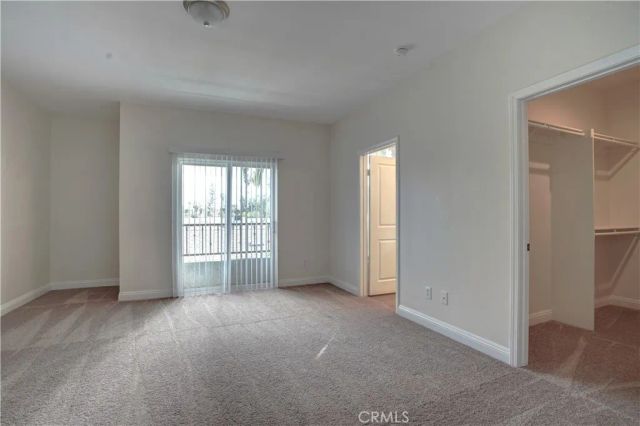 7124 Farralone Avenue 110, Canoga Park, CA 91303