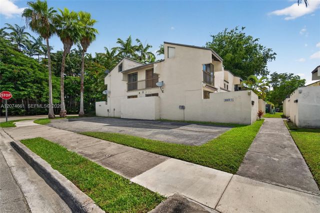 15811 SW 91st Court B, Palmetto Bay, FL 33157