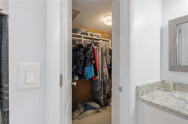 1630 TREEHOUSE CIRCLE TR104, Sarasota, FL 34231