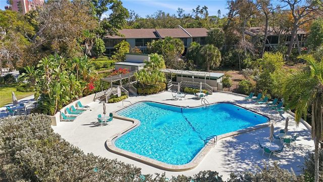 1630 TREEHOUSE CIRCLE TR104, Sarasota, FL 34231