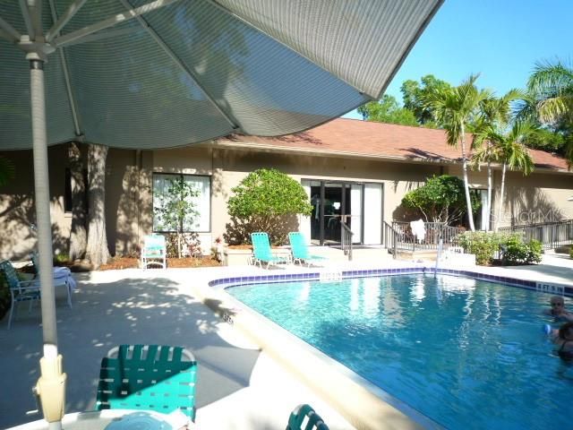 1630 TREEHOUSE CIRCLE TR104, Sarasota, FL 34231