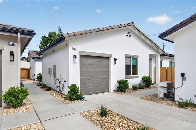 2379 N Arthur, Fresno, CA 93705