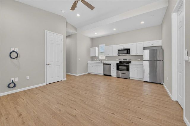 2379 N Arthur, Fresno, CA 93705