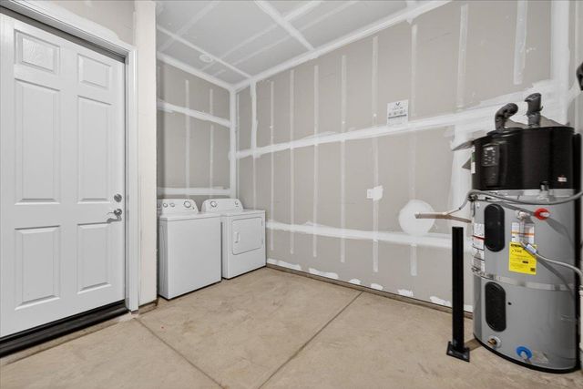 2379 N Arthur, Fresno, CA 93705