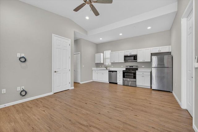 2379 N Arthur, Fresno, CA 93705
