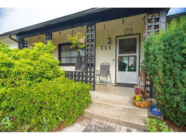 711 Se 101ST Ave, Vancouver, WA 98664