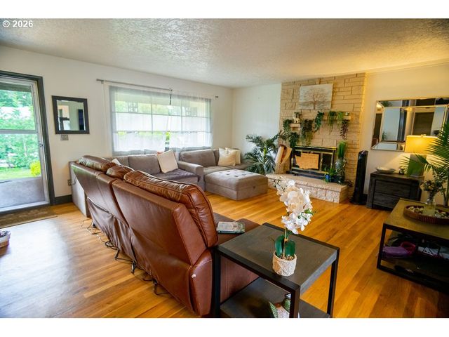 711 Se 101ST Ave, Vancouver, WA 98664