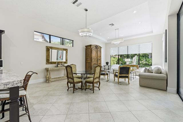 165 Gardenia Isle Drive, Palm Beach Gardens, FL 33418