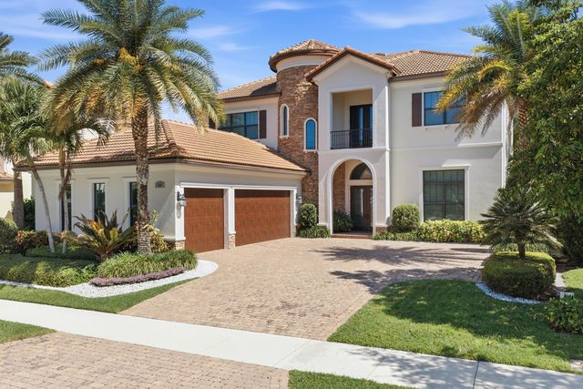 165 Gardenia Isle Drive, Palm Beach Gardens, FL 33418
