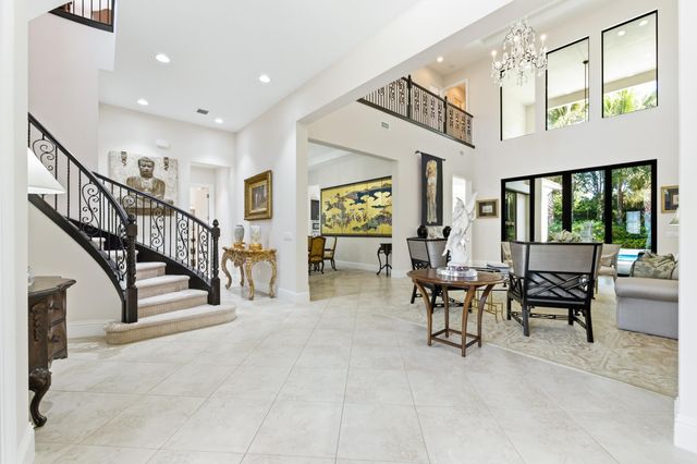 165 Gardenia Isle Drive, Palm Beach Gardens, FL 33418