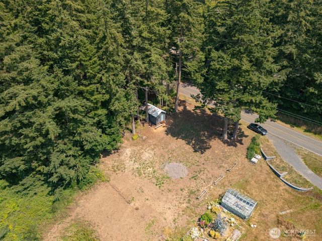2077 Granger Way, Lummi Island, WA 98262