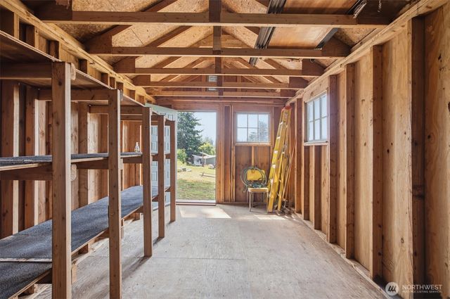 2077 Granger Way, Lummi Island, WA 98262