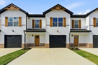1156 Malinda Ln # 37, Greenbrier, TN 37073