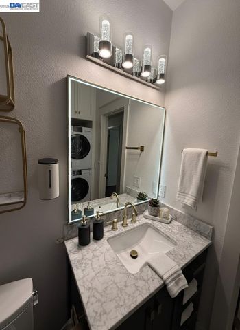 6978 Dublin Meadows St B, Dublin, CA 94568