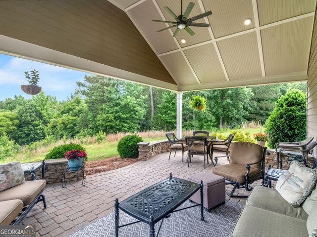 656 Bentgrass Court, Griffin, GA 30223