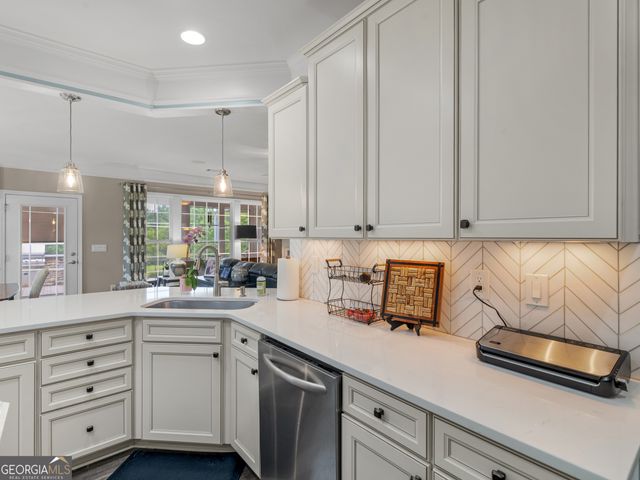 656 Bentgrass Court, Griffin, GA 30223